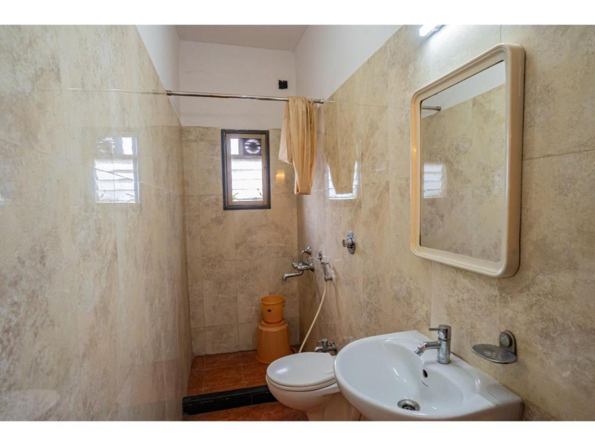 Royal Hills Hotel Poona Buitenkant foto