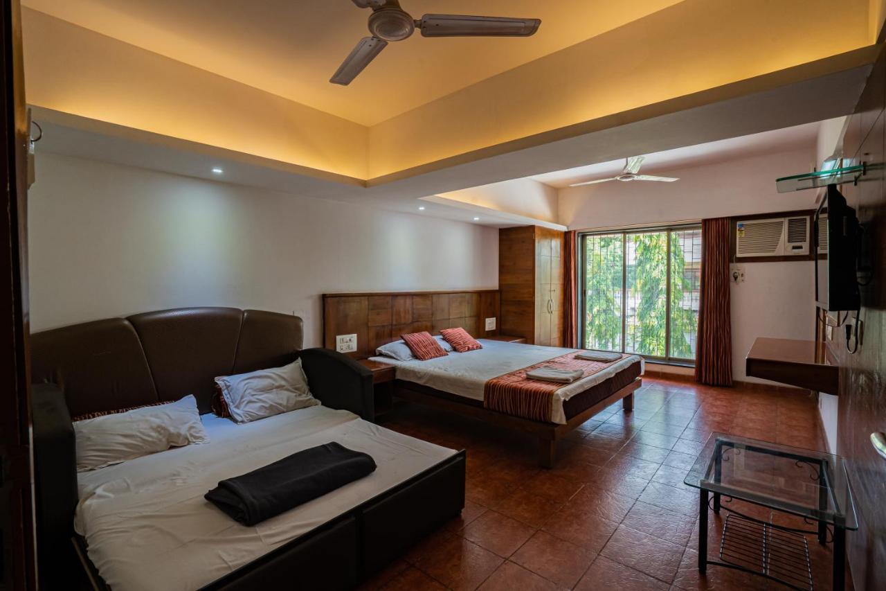 Royal Hills Hotel Poona Buitenkant foto