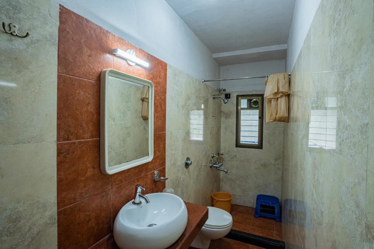 Royal Hills Hotel Poona Buitenkant foto